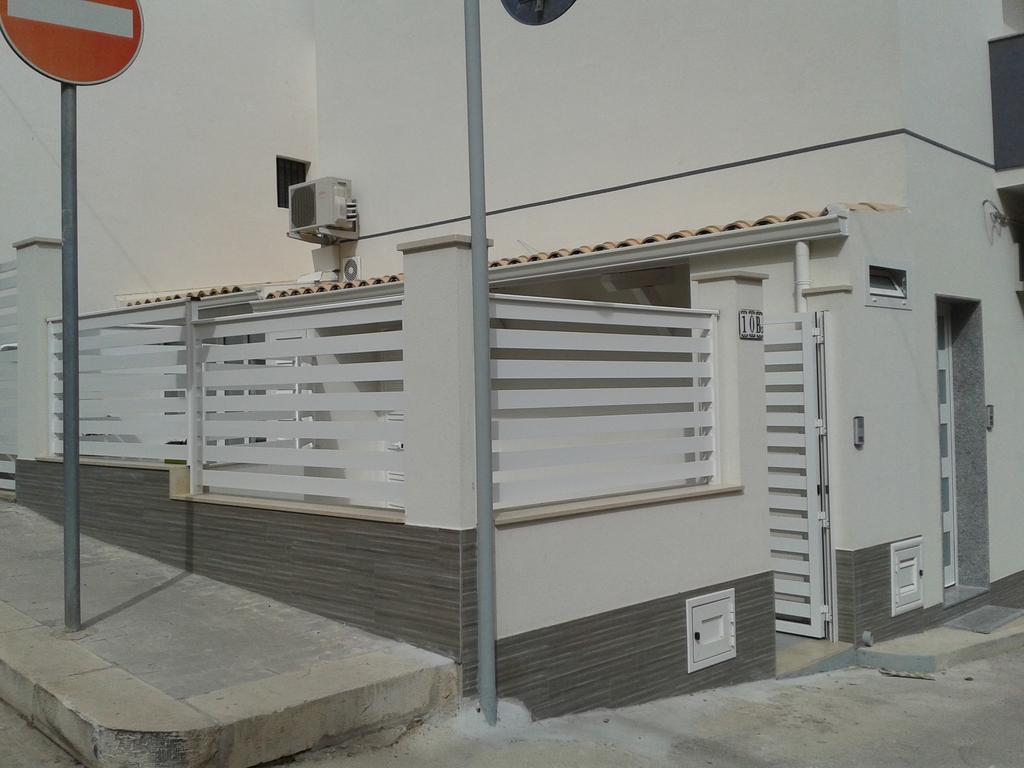 Iris Βίλα Marina di Ragusa Δωμάτιο φωτογραφία